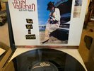 STEVIE RAY VAUGHAN The Sky Is Cryin' ORIGINAL 1991 PRESSING w/VG+/VG++ VINYL