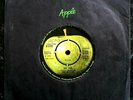 The Beatles - Hey Jude / Revolution - 1968  - 4 Prong Apple 7