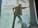 NEIL YOUNG - EVERYBODY KNOWS THIS IS NOWHERE - U.K REPRISE LABEL LP 1969
