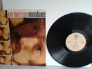 VAN MORRISON 'MOONDANCE' VINYL LP.  VG+ CONDITION