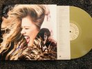 KELLY CLARKSON AUTOGRAPHED 