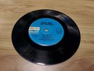 THE VENTURES        RARE 7 inch  33 1/3 rpm   EP       TWIST WITH THE VENTURES
