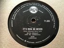 ELVIS PRESLEY : IT'S NOW OR NEVER  /  A MESS OF BLUES.  SA. 78.rpm (1960)