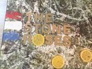 THE STONE ROSES    