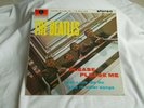 THE BEATLES.  UK LP.   PLEASE PLEASE ME.   1970s.    PCS 3042.