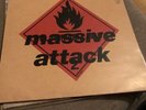 Massive Attack ?– 'Blue Lines' 12