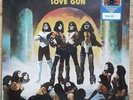 KISS - Love Gun. Vinyl LP. 2020 Walmart US Tangerine/Aqua Splatter Reissue