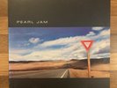 Pearl Jam - Yield Vinyl Rare 1998 1st Pressing LP Nice Epic Records with Sticker