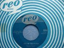 DOBIE GRAY NORTHERN SOUL RARE 45 / OUT ON THE FLOOR / CANADA REO + SLEEVE