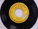 PRISONAIRES A Prisoner's Prayer / I Know SUN 191