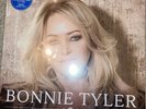 BONNIE TYLER 'BETWEEN THE EARTH AND THE STARS' LTD Blue VINYL LP (2020)NEW
