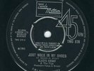 Northern Soul Gladys Knight TAMLA 576 Just walk in my shoes / Stepping closer ?