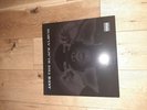 JAY-Z : THE BLACK ALBUM  (Double LP Vinyl). Jay z vinyl. barely used