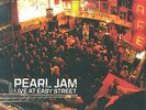 PEARL JAM - LIVE AT EASY STREET