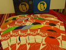 ELVIS PRESLEY. UK No1 SINGLES Box Set. Coloured vinyl. MINT condition. + Poster.
