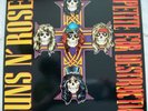 GUNS 'N' ROSES - APPETITE FOR DESTRUCTION  LP RECORD ALBUM (Like New Condition)