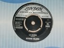 RICHIE VALENS. LA BAMBA. LONDON 45-HL 9494 (GREAT SOUND)