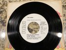 PROMO RCA 45 RECORD 74-0852/ THE KINKS/ CELLULOID HEROES/LONG SHORT/ GOOD COND.
