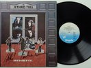 Jethro Tull	Benefit (42)	German LP SIGNED BY IAN ANDERSON ON FRONT   (122)