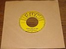 MALCOLM YELVINGTON   ROCKIN' WITH BABY b/w IT'S ME   ORIGINAL USA SUN 7