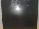 AC/DC Back in Black Vinyl LP 1980 Atlantic + pin badges