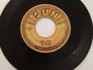 45 Record Roy Orbison Ooby Dooby/Go  Go  Sun VG