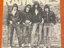 Ramones 1976 first pressing SASD-7520 misspellings ABC  BEAUTIFUL CONDITION