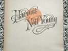 NEIL  YOUNG  HARVEST  1st PRESS  WITH  INSERT  AND  INNER SLEEVE    EX COPY