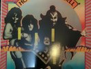 Kiss -hotter than hell - pink vinyl -sealed mint cooy