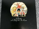 LP VINYL ALBUM QUEEN A DAY AT THE RACES JAPANESE 1ST PRESS P-10300E  EX/EX