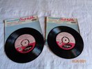 JOHNNY HALLYDAY  VINYLES CHANTE  LES FILLES  POCHETTES 1 ET 2  EP 7878