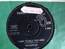 THE BEATLES - I WANT TO HOLD  rare UK 1963 PROMO SAMPLE / BEAT / 1ST PRESS / VG