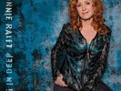 Dig In Deep (45 RPM LP) by Bonnie Raitt (Record, 2016)