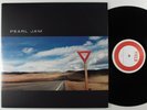 PEARL JAM Yield EPIC LP VG+/VG++ 1st pressing die-cut cover   