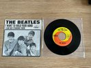 The Beatles 45 record I WANT TO HOLD YOUR HAND, Capitol 1964 picture sleeve