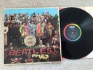 THE BEATLES SGT PEPPER'S LONELY HEARTS CLUB BAND LP MAS 2653 MONO LP VG SHAPE