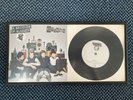 5SOS Amnesia Vinyl With Frame