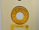 SONNY BURGESS 1958 SUN ROCKABILLY 45 MY BUCKET'S GOT A HOLE IN IT NEAR MINT NR