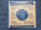 Brenda Lee - Rockin' around the Christmas Tree 7'' Single CANADA