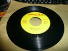 record 45 rare Soul Funk on BILAL   IKHLAS Swaatu Salam Sing La La La  VG++
