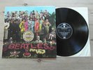 THE BEATLES-Sgt PEPPER-TWIN BOX EMI-PARLOPHONE-VG EX VINYL LP ALBUM-REISSUE.