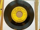 ROY ORBISON - Ooby Dooby/Go  Go  Go  Original pressing Sun 242 - vintage - RARE