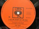 Toys ?– Sealed With A Kiss /I Got My Heart Set On You-Australian CBS 221539. EX