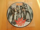 KISS         Sonic BOOM          PICTURE DISC