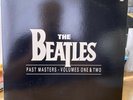 THE BEATLES - PAST MASTERS VOL. 1 & 2   Capitol C1-91135   1988 US   EX/VG+
