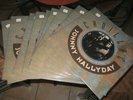hallyday maxi 45 tours neuf  40 euros pieces  80 en stock 