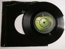 HOT CHOCOLATE BAND 45 APPLE 18 ' GIVE PEACE A CHANCE ' EX