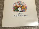 QUEEN - A NIGHT AT THE OPERA -  1975 U.K VINYL LP + COLOUR INNERS - EX