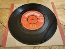 THE BEATLES - Love Me Do - Debut 1962 UK first press red label 7
