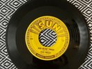 Elvis Presley 45 - Good Rockin' Tonight - Sun 210 - original w/ 3 push marks